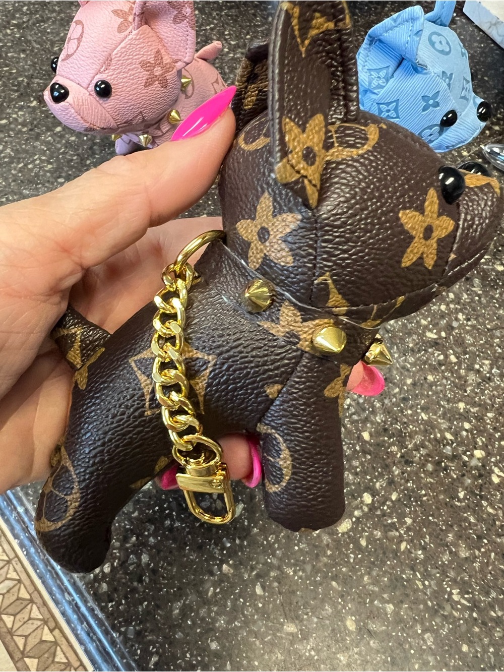 Designer-Style Frenchie Dog Bag Charm Keychain 🐶 - Picture 8 of 17